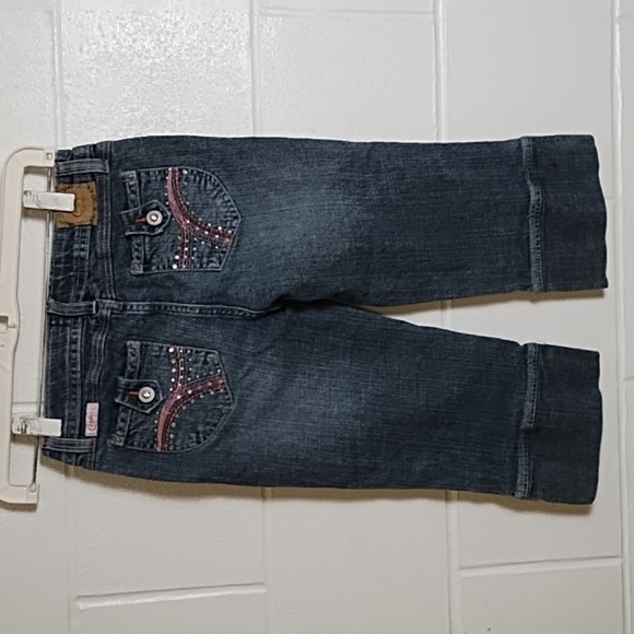 Candies Stretch Denim Capri Jeans Pink Stitching Rhinestone Buttons & Accents 12 - Picture 11 of 11